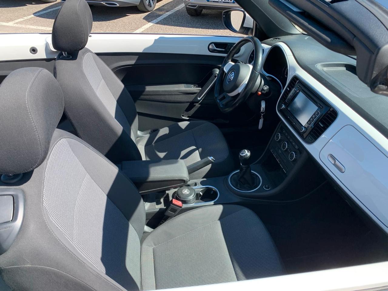 Volkswagen Maggiolino Cabrio 1.6 TDI Design