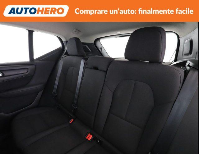 VOLVO XC40 T2 Geartronic Momentum Core