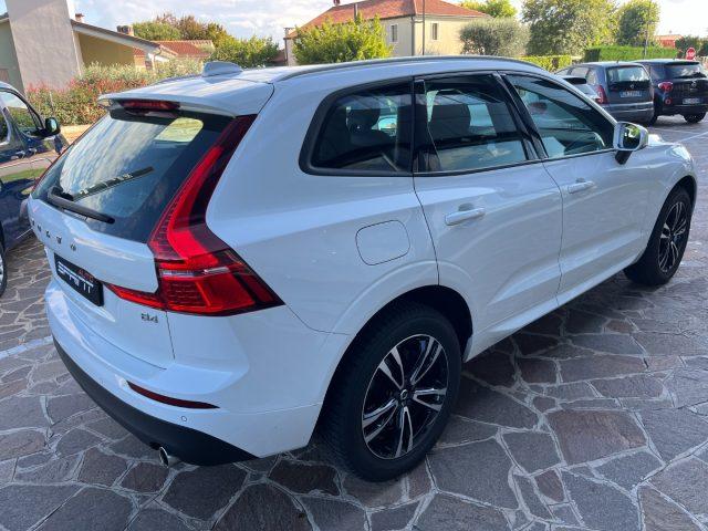 VOLVO XC60 B4 DIESEL GEARTRONIC MOMENTUM 197CV