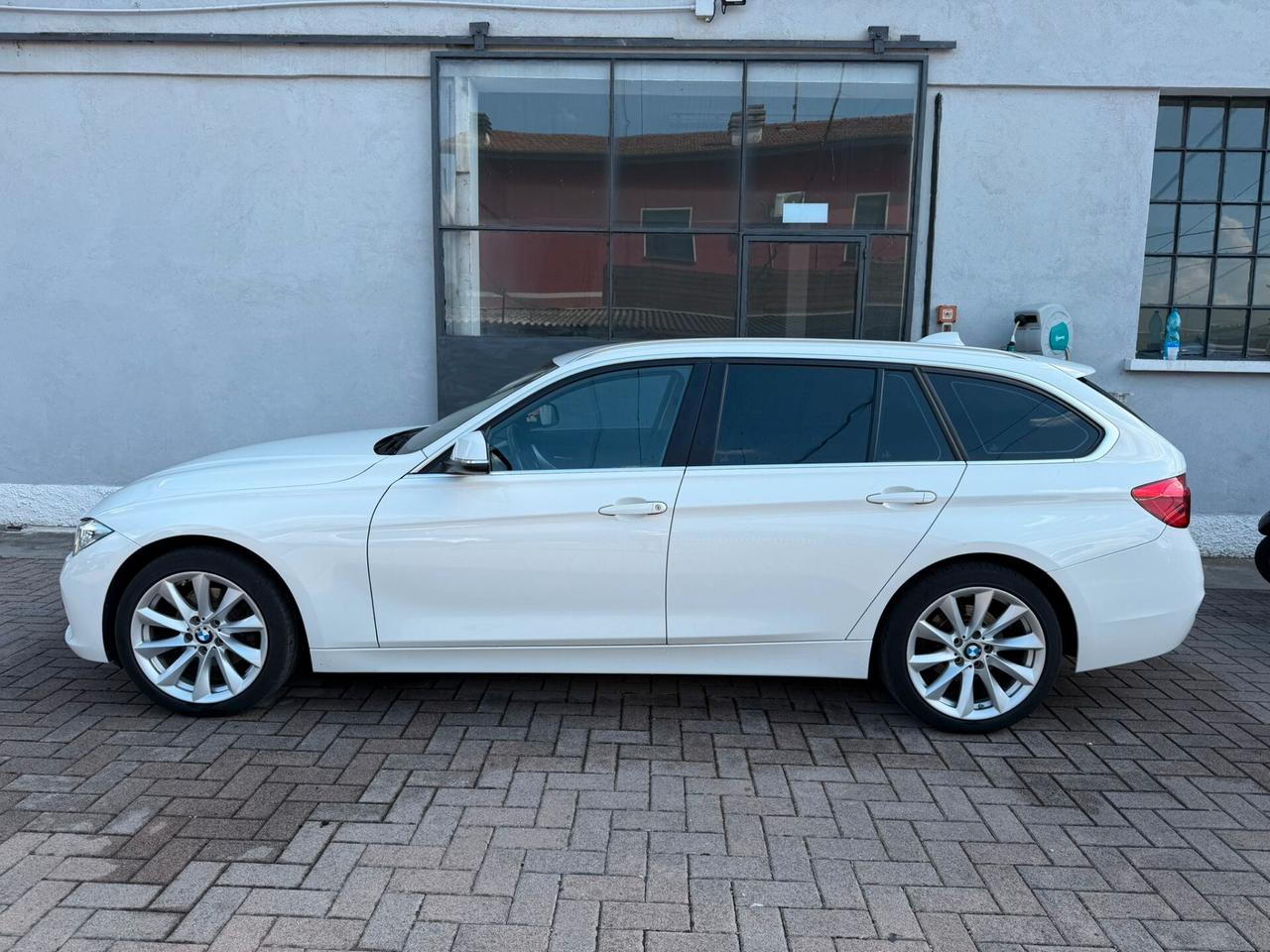 Bmw 320 320d xDrive Touring