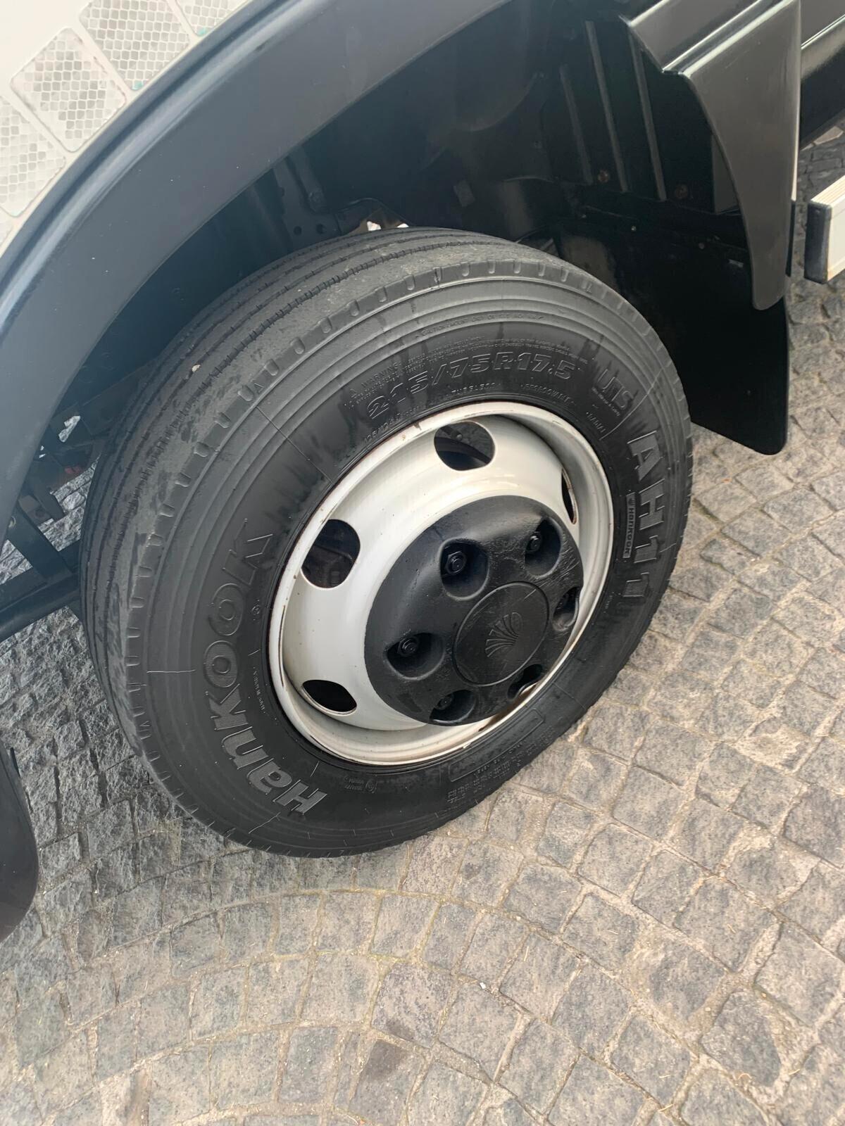 Daewoo AVIA - RIBALTABILE TRILATERALE-Portata 32 Q.li