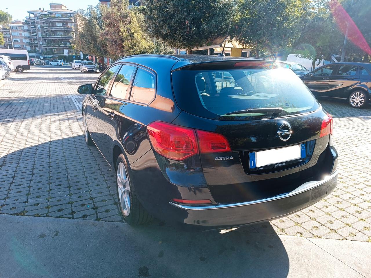Opel Astra 1.4 Turbo 140CV Sports Tourer GPL Tech Elective
