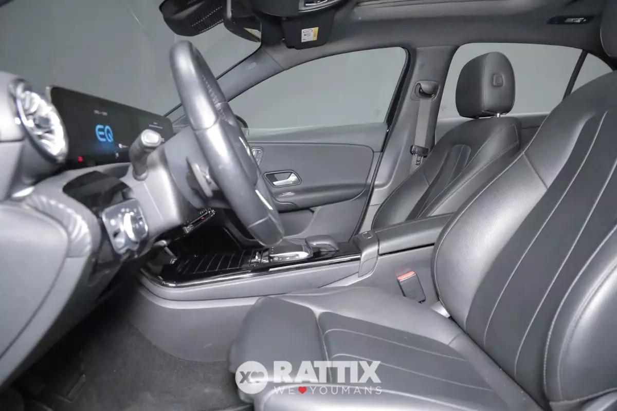Mercedes-Benz A 250 e 1.3 EQ-Power Business Extra Auto + tetto apribile