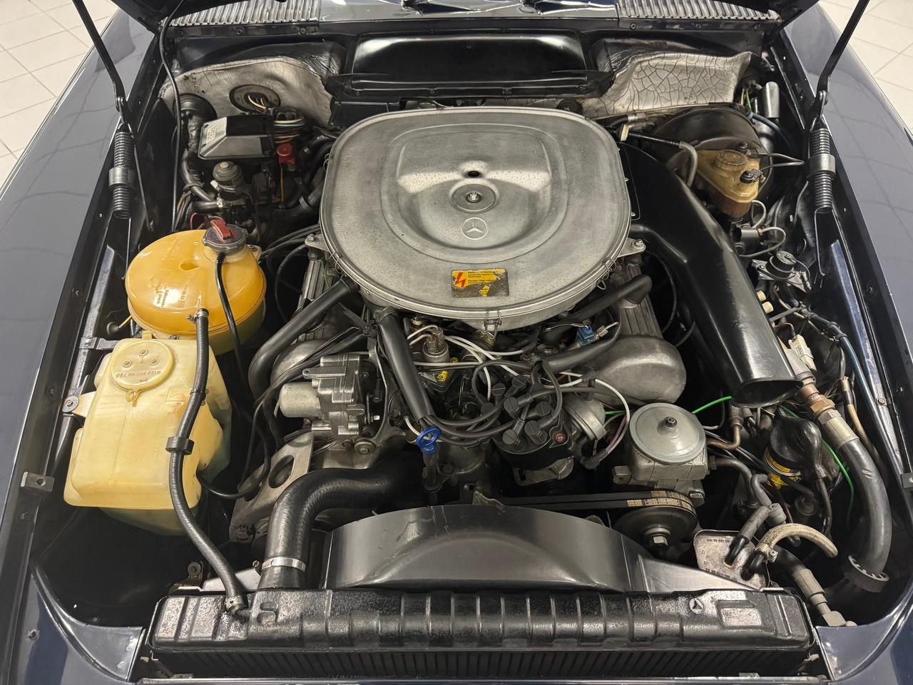 Mercedes-Benz SL 380