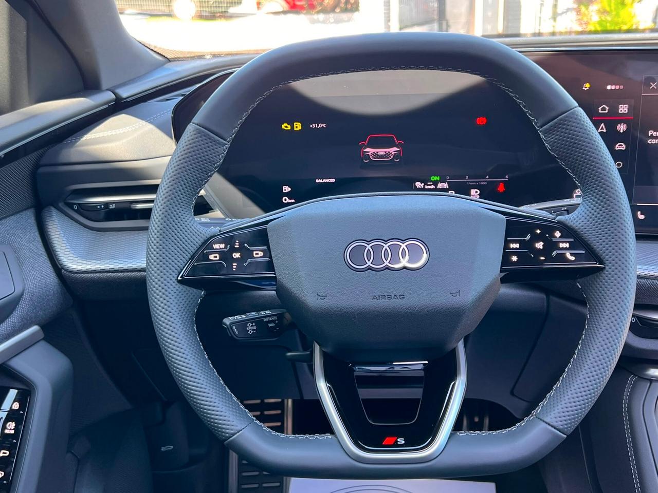Audi Q5 SPORTBACK 2.0TDI 204CV S-LINE *3 SCHERMI*PANORAMA*MATRIX