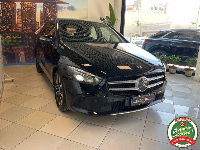 MERCEDES-BENZ B 180 d Automatic *FULL LED*MBUX