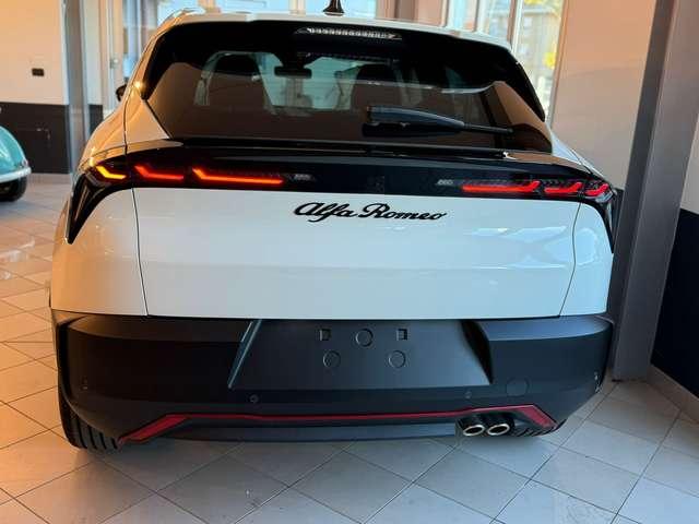 Alfa Romeo Junior AUTOM 1.2 ibrida Speciale 145cv edct6 KM0/PROMOFIN