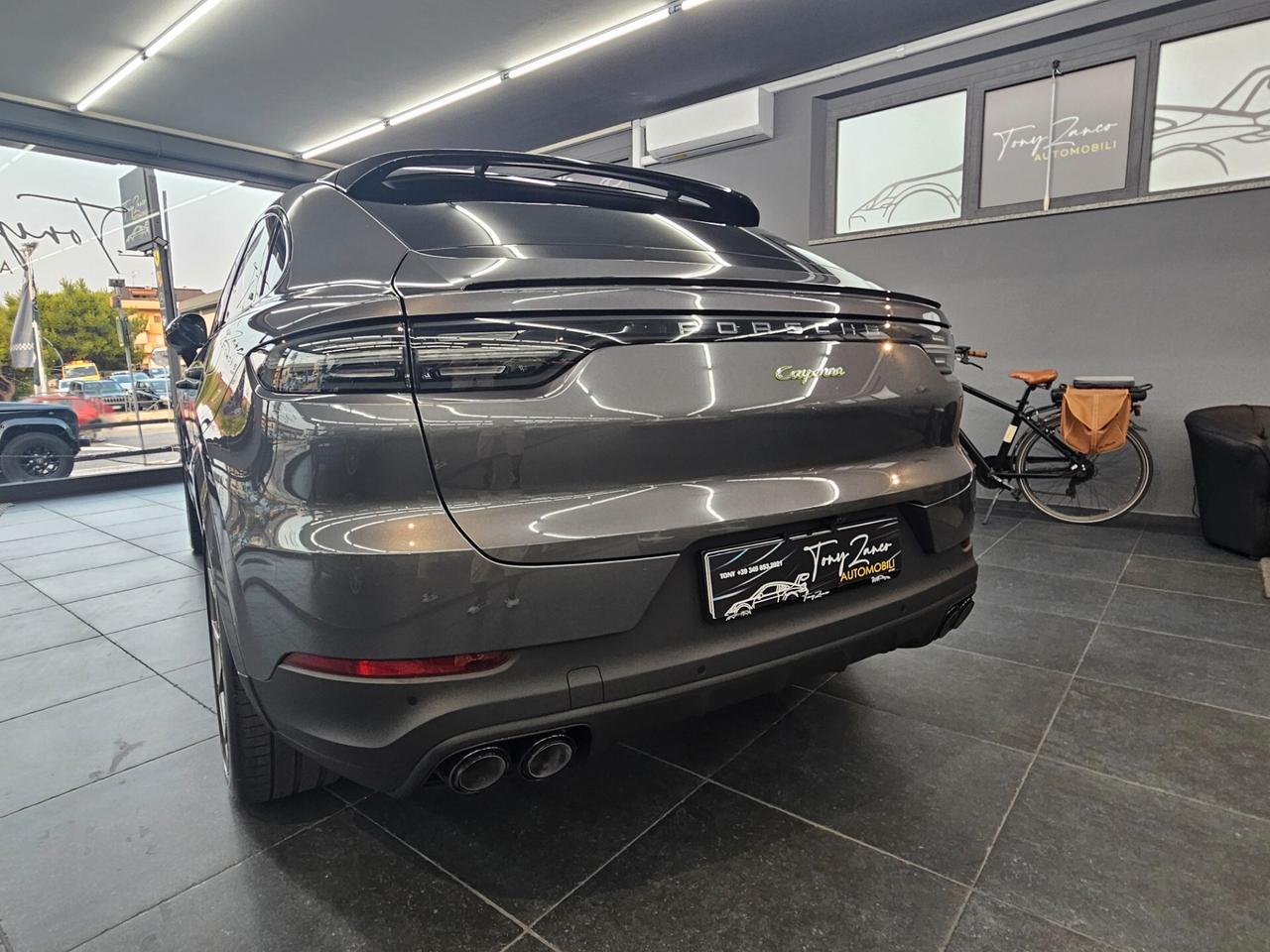 Porsche Cayenne 3.0 V6 E-Hybrid Platinum Edition