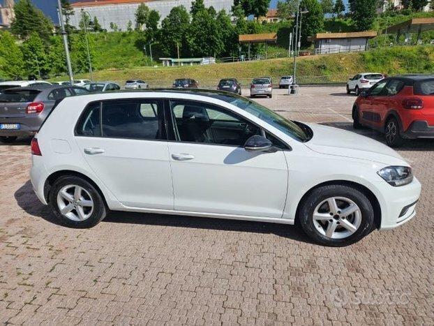 Volkswagen Golf 7 benzina/metano bassi consumi