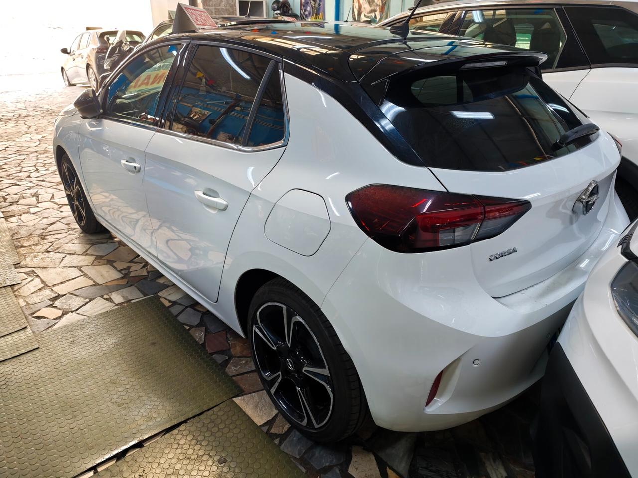 Opel Corsa 1.2 100 CV Elegance
