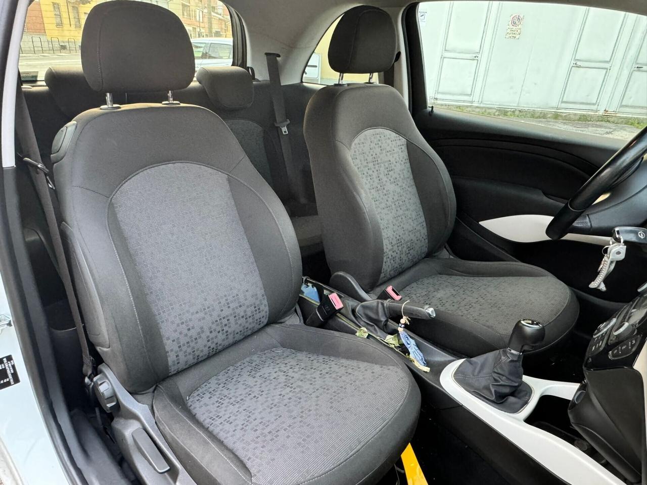 Opel Adam 1.4 87 CV GPL Tech VR/46 Limited Edition