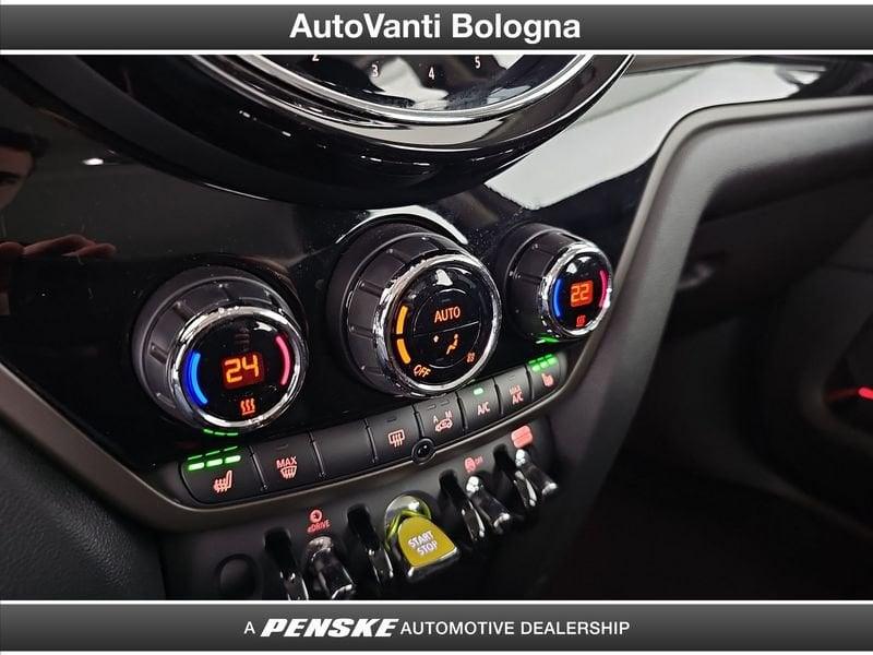 MINI Countryman Mini Countryman 1.5 Cooper SE Essential all4 auto