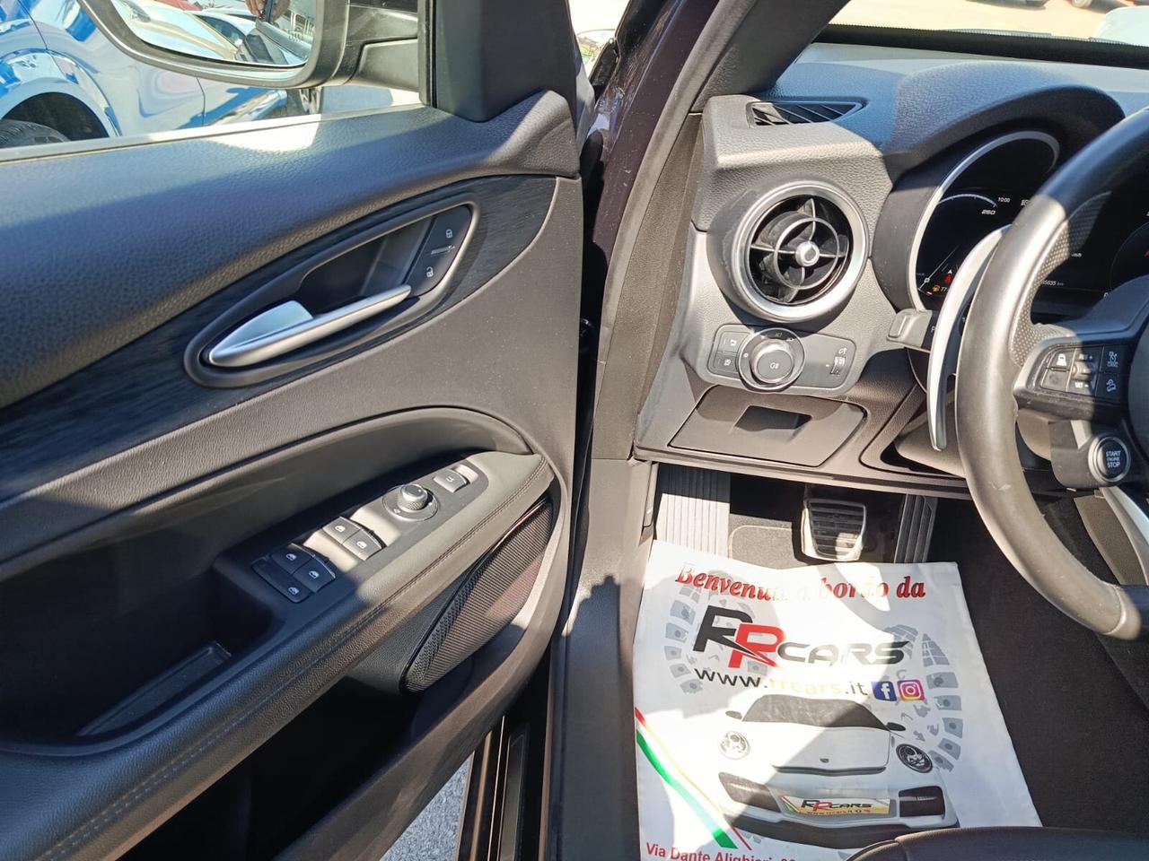Alfa Romeo Stelvio 2.2 Turbodiesel 210 CV AT8 Q4