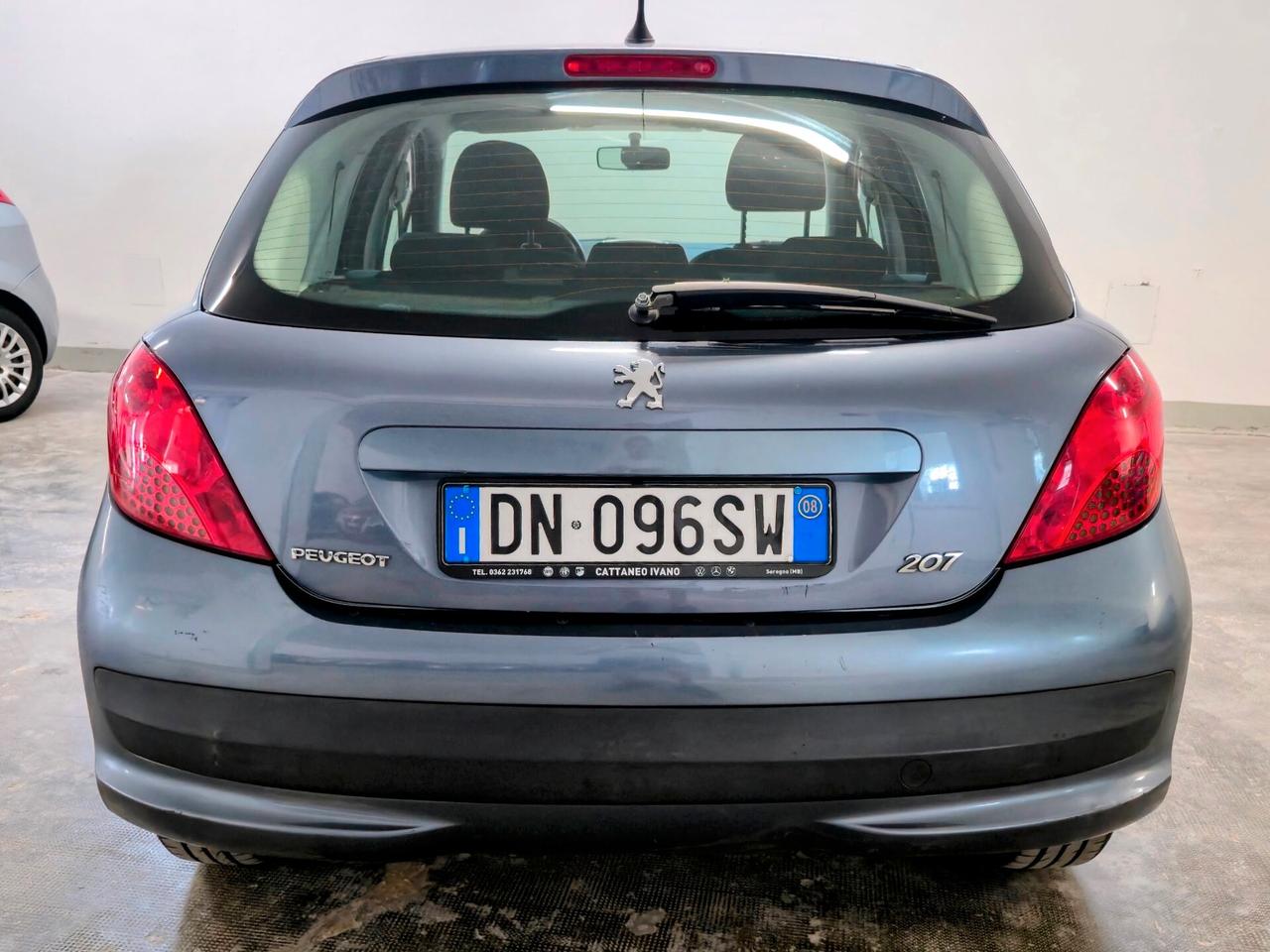 Peugeot 207