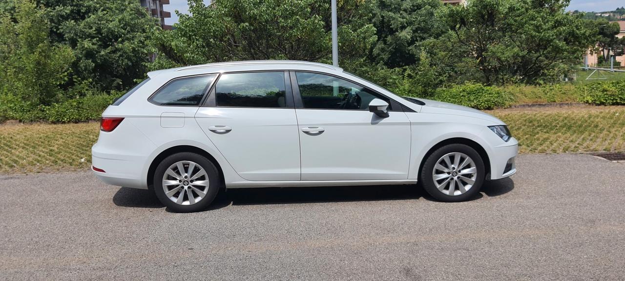 Seat Leon 1.6 TDI 110 CV DSG 5p. Start/Stop Style
