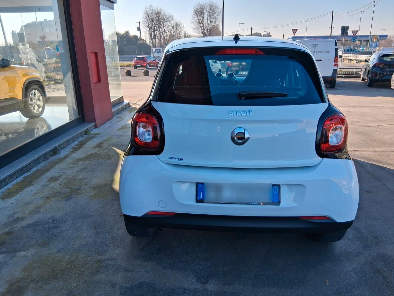 Smart ForFour 70 1.0 Youngster