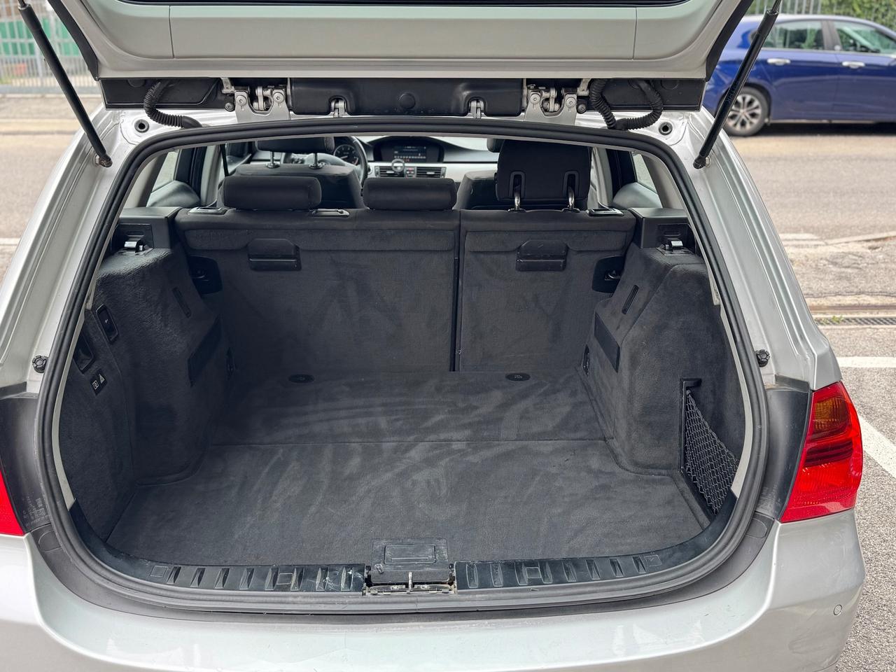 Bmw 318 318i cat Touring MSport