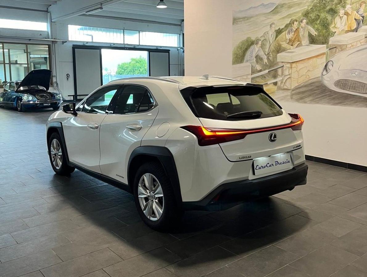 LEXUS UX 250h Hybrid Executive-BIANCO PERLA-UNICO-PROPR-RETROCAMERA