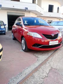 Lancia Ypsilon 1.2 69 CV 5 porte GPL Ecochic Silver