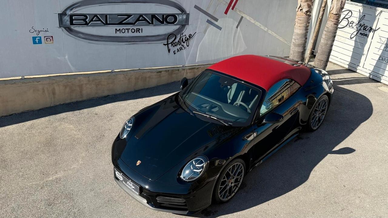 PORSCHE 911 CARRERA CABRIO 2025