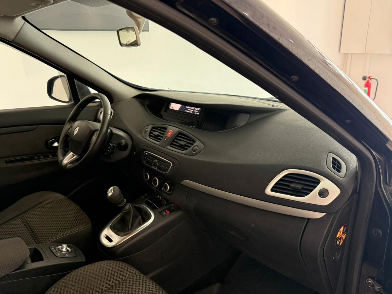 Renault Scenic Scénic X-Mod 1.5 dCi 110CV Luxe