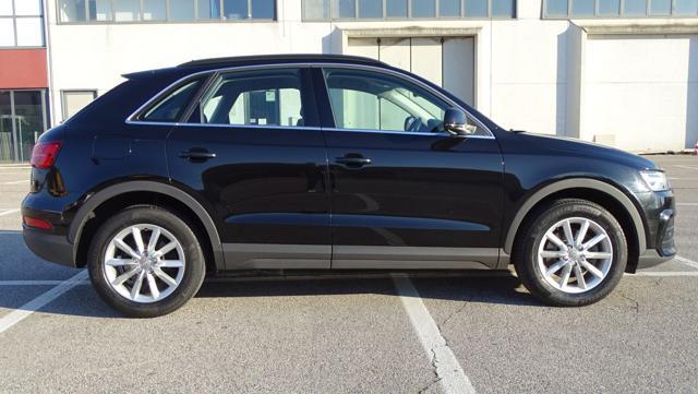 AUDI Q3 2.0 TDI 120 CV S tronic Business