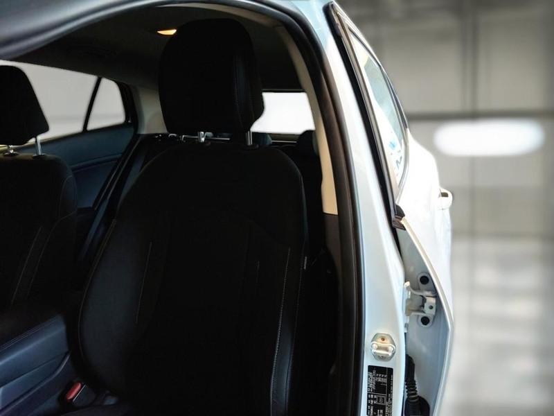 KIA SPORTAGE 1.6 CRDI MHEV BUSINESS 2WD DCT SUV