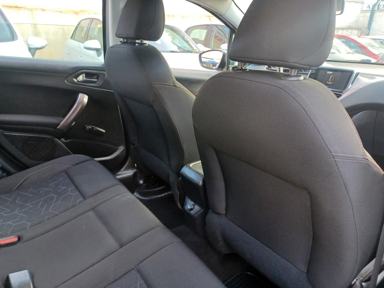 Peugeot 2008 1.4 HDi Active