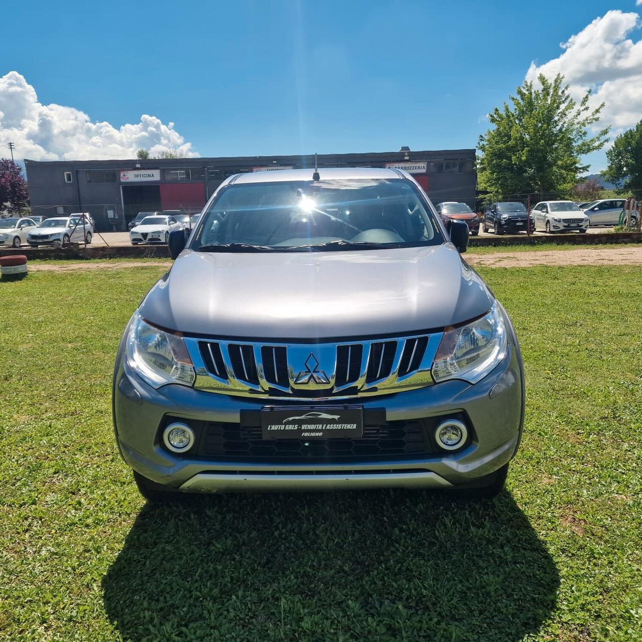Mitsubishi L200 2.4 DI-D/181CV Double Cab Intense Hp Mivec