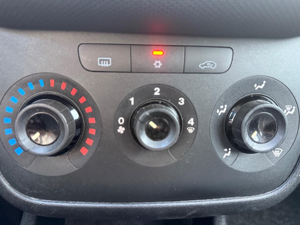 FIAT GRANDE PUNTO EVO 1.4 METANO 2028 11/2012