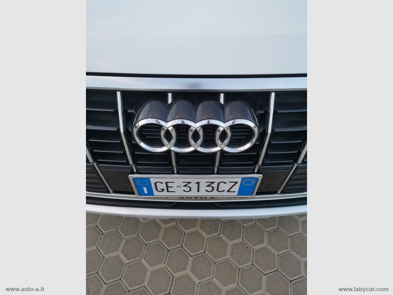 AUDI Q3 35 TDI S tronic Business Advanced