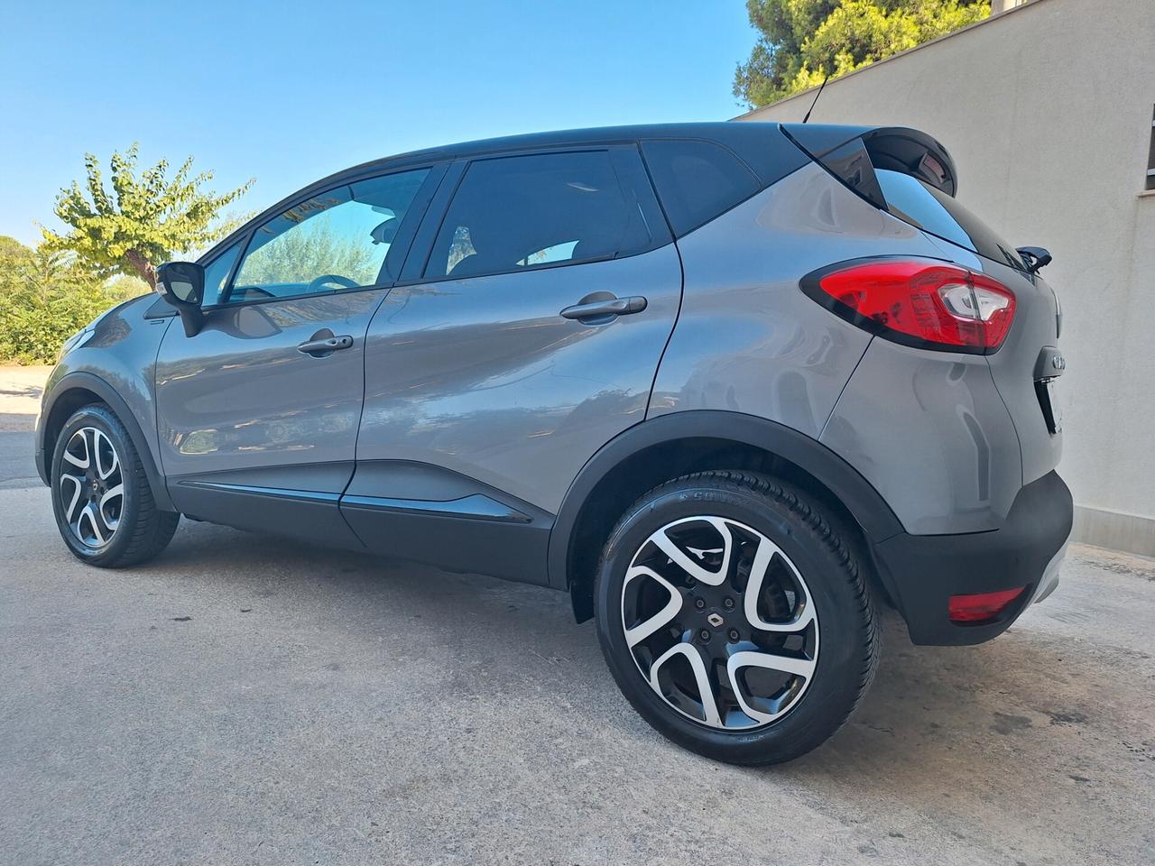 Renault Captur 1.5 DCI Hypnotic PELLE NAVI 2017