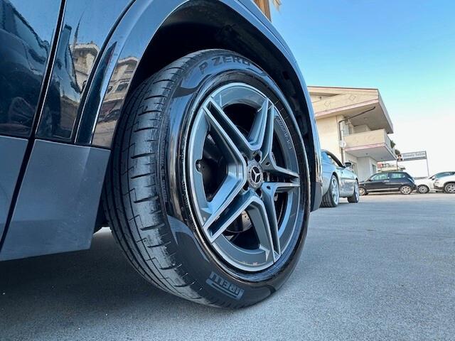 Mercedes-benz GLA 180 AMG Line Premium 15.000KM PARI NUOVO