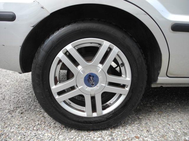 FORD Fusion 1.6 16v 5p. Zitec -OK NEOPATENTATI-UNICO PROPRIET.