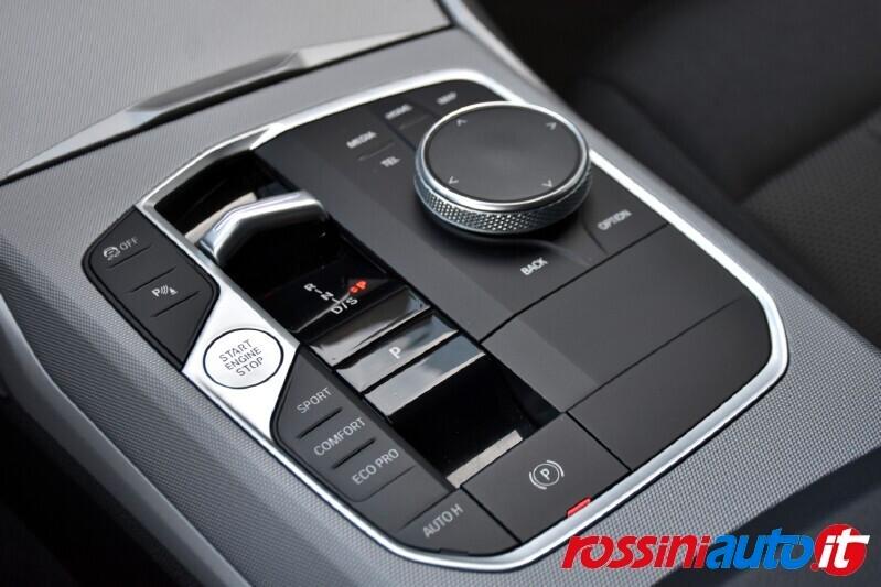 BMW 320 D TOURING 190CV 48V XDRIVE G21 RESTYLING + GANCIO