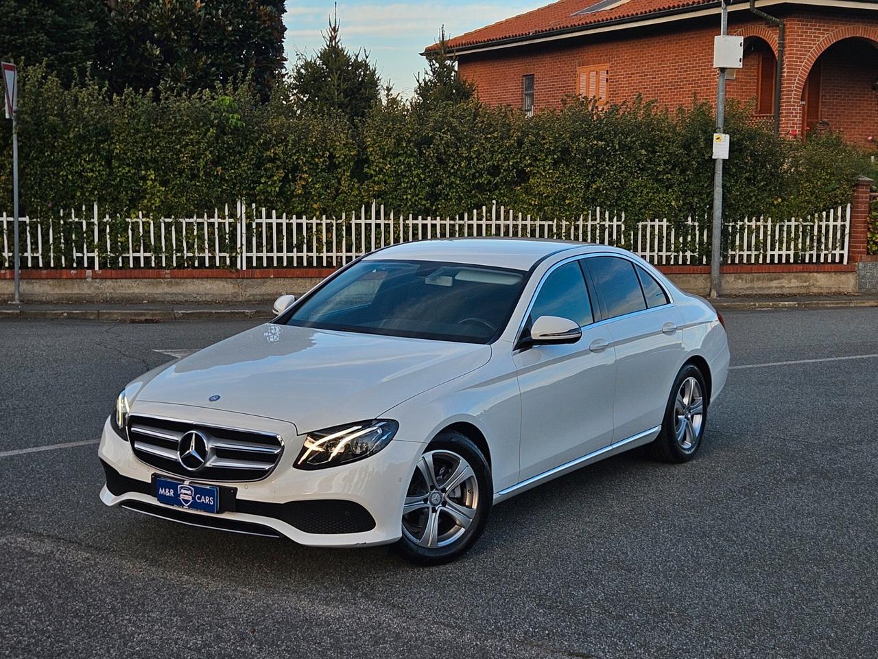 Mercedes-benz E 200 Berlina 9marce