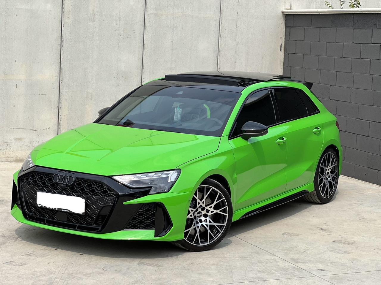 Audi RS3 SPB TFSI quattro S tronic performance