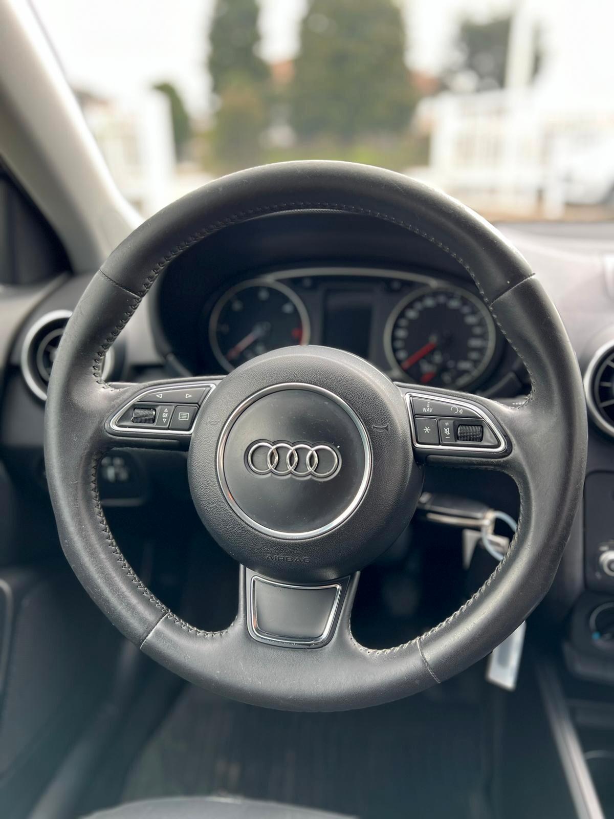 Audi A1 SPB 1.6 TDI Attraction