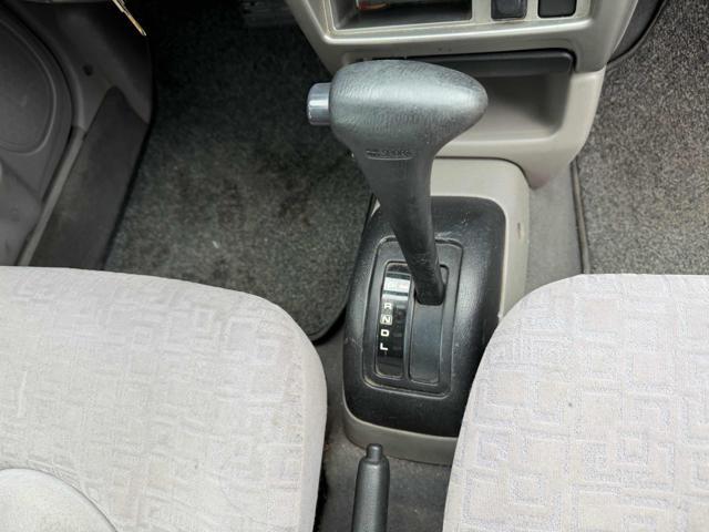 NISSAN Micra 59,791km 1.0i 16V cat 3pMatic senza lavoro da fare