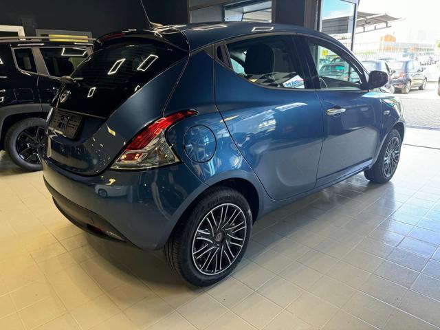 LANCIA Ypsilon 1.0 FireFly 5 porte S&S Hybrid ORO