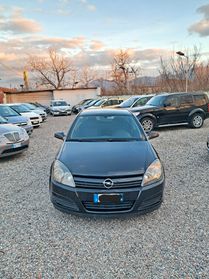 Opel Astra 1.7 CDTI 101CV