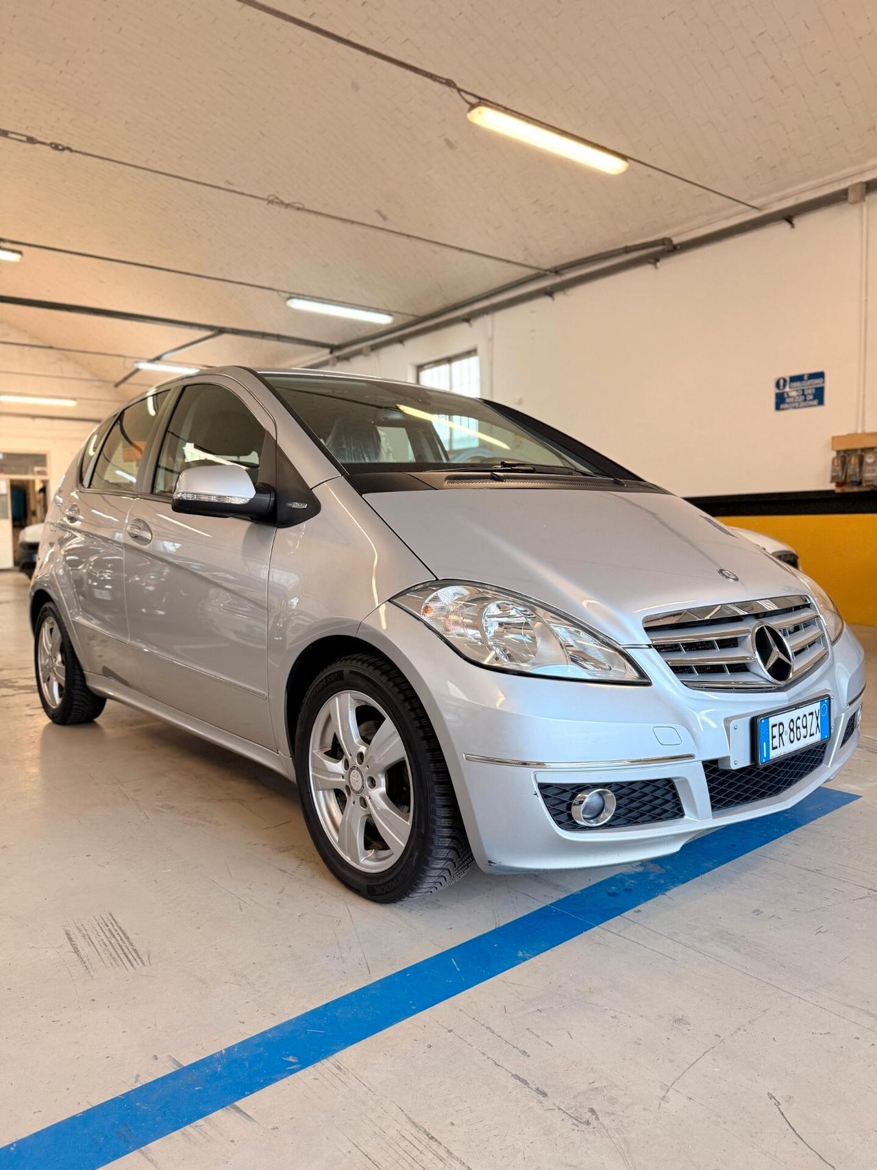 Mercedes-benz A 160 A 160 CDI Premium