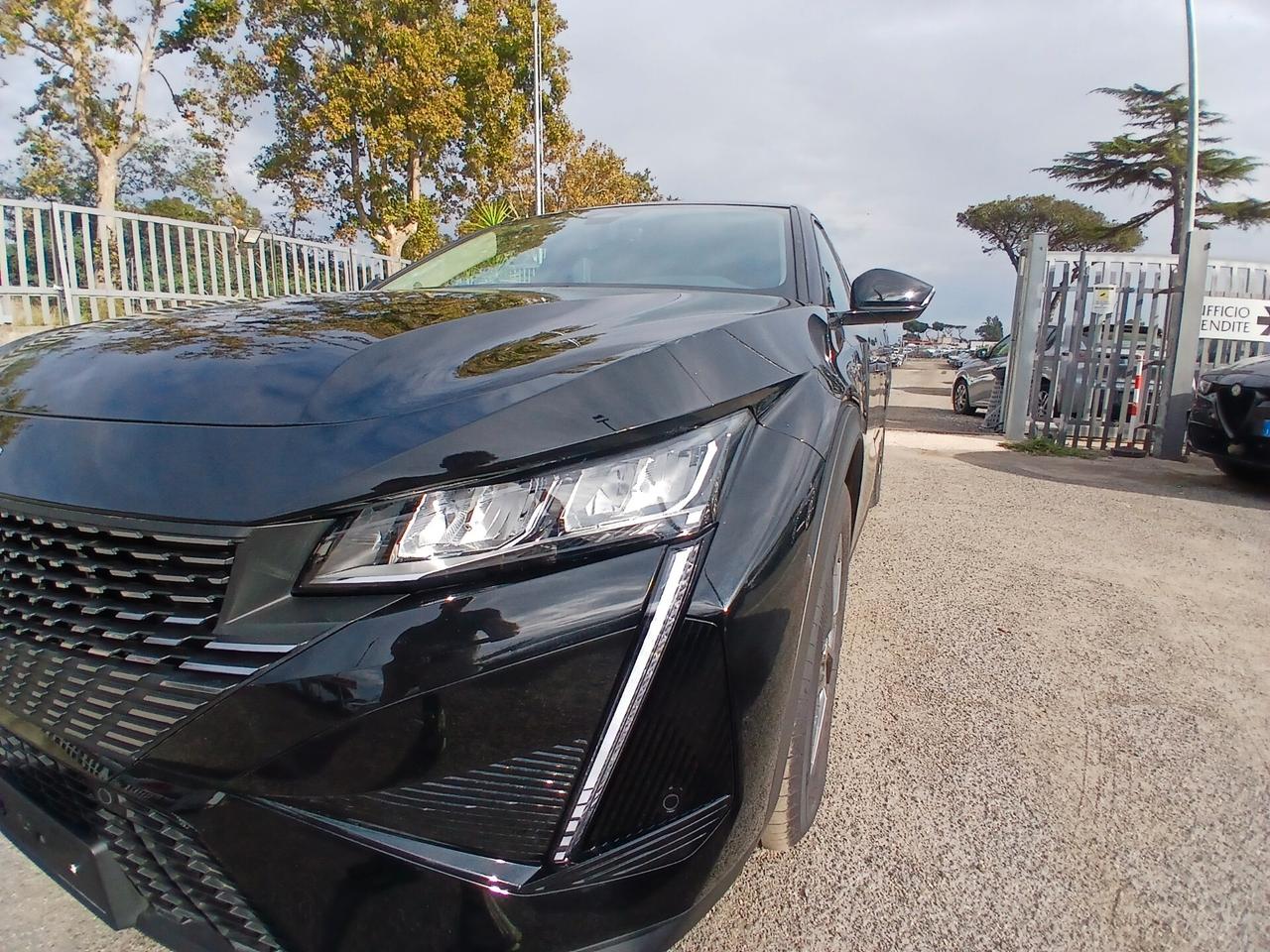 Peugeot 408 Hybrid 145 e-DCS6 Allure
