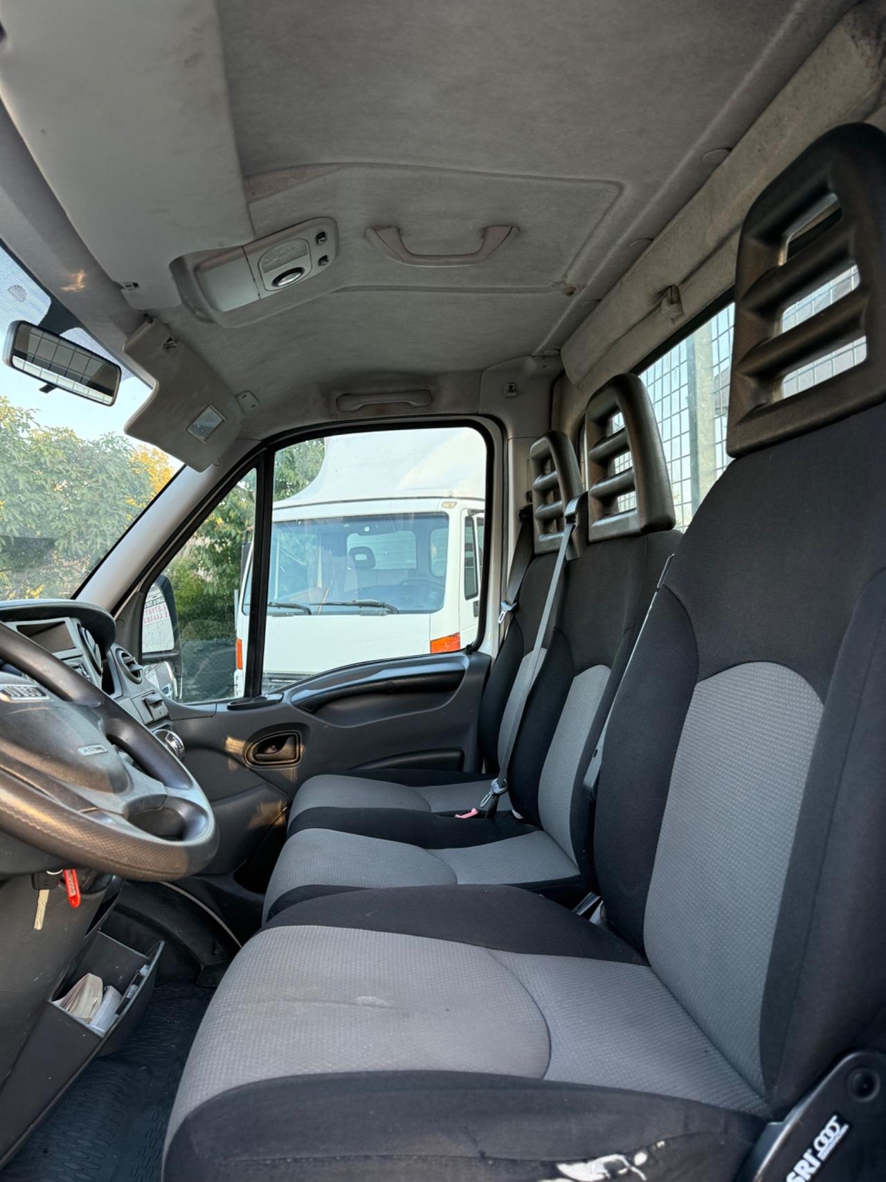Iveco daily cassone fisso aperto