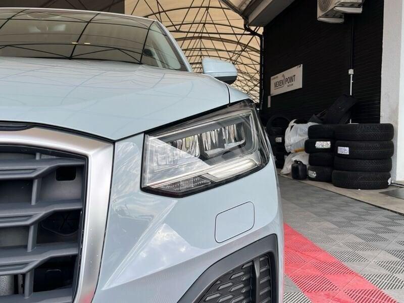 Audi Q2 2.0 30 TDI BUSINESS S TRONIC