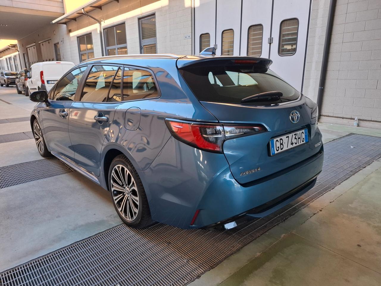 Toyota Corolla 2.0 Hybrid Style