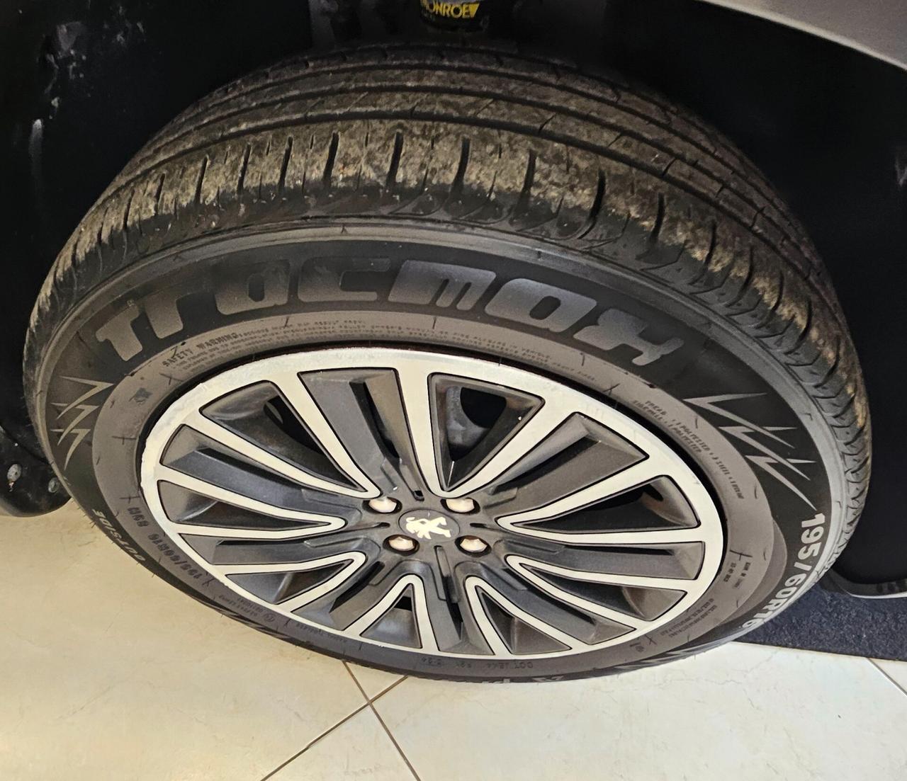 Peugeot 2008 1.6 e-HDi 92 CV Stop&Start Active