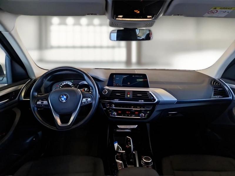 BMW X3 xDrive 30e Business Advantage Autom.