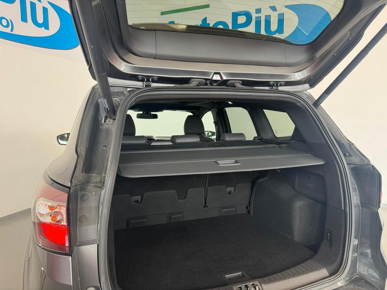 Ford Kuga 2.0 TDCI 150 CV S&S 4WD ST-Line