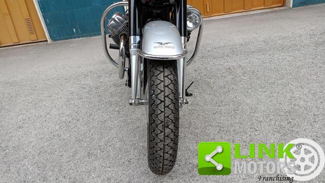 MOTO GUZZI V7 700 prima serie